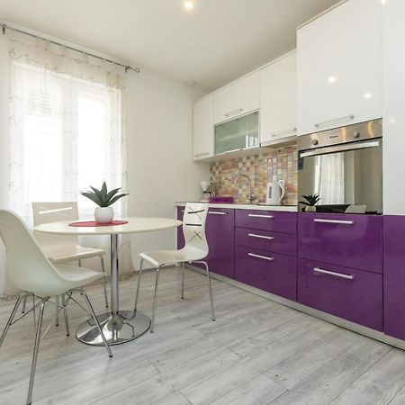 Alpha Loft 1Br Apartment In Center 扎达尔 外观 照片